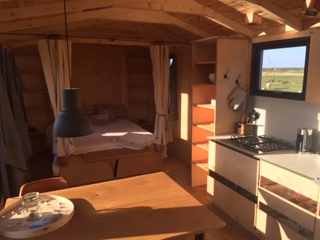 Innenaufnahme mit Küche